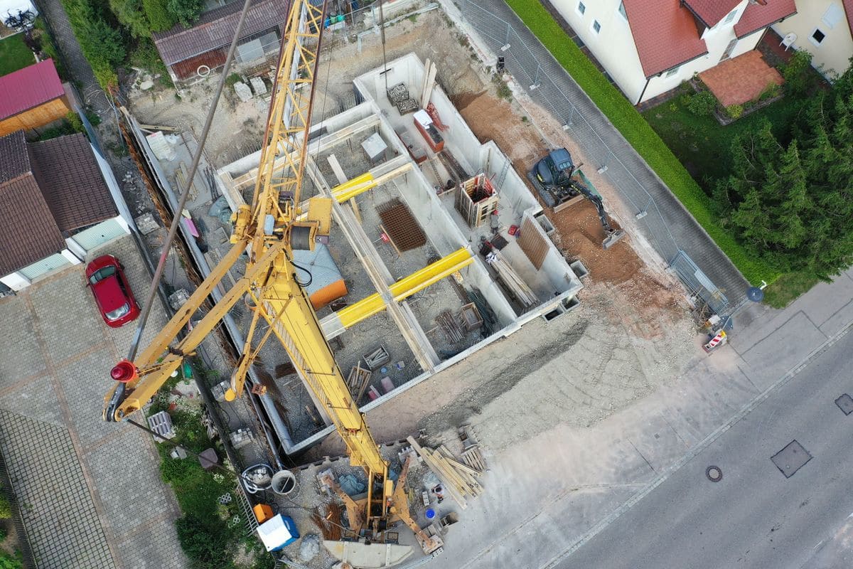 Bau von 5-Familienhaus in Klosterlefeld